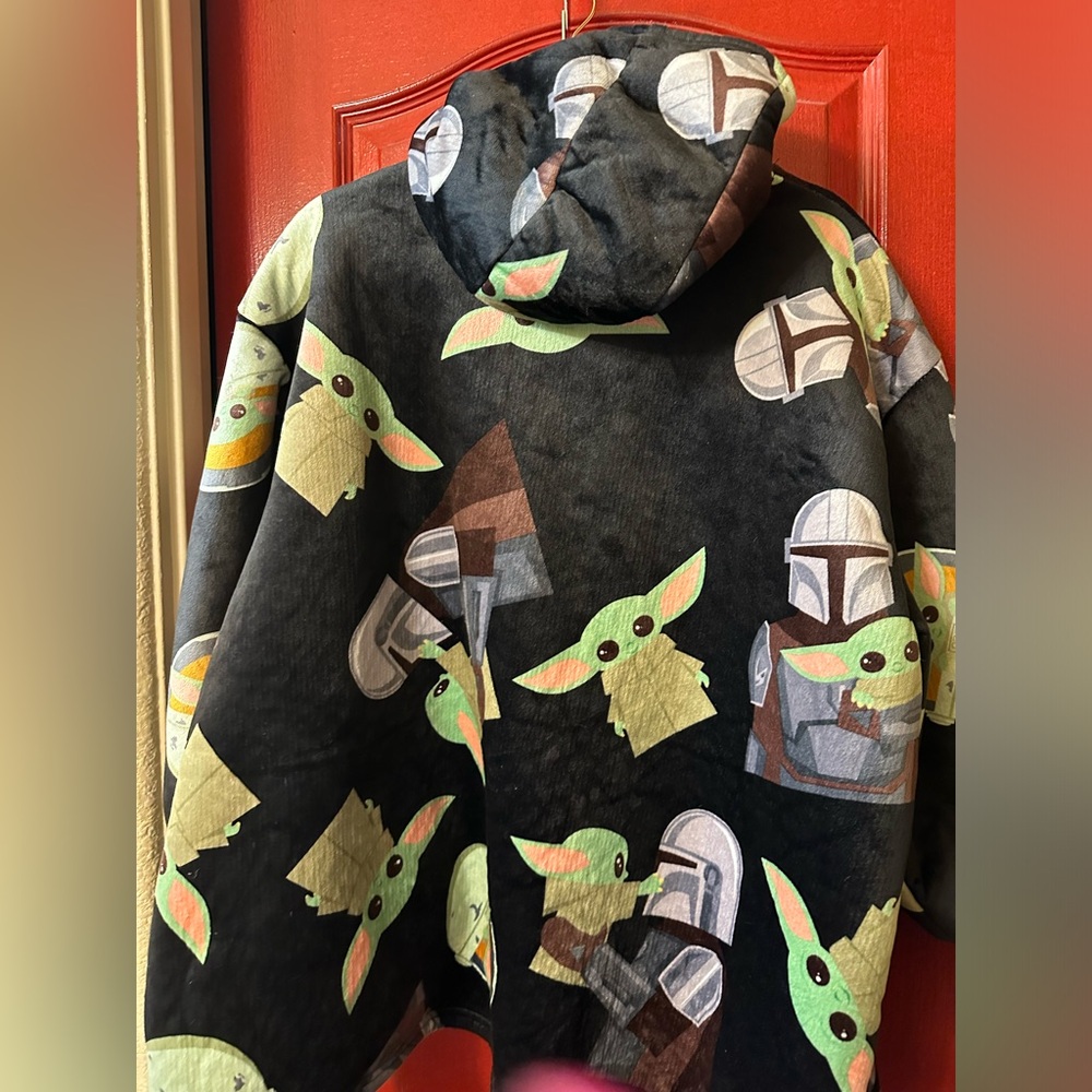 Disney brand Grogu sweatshirt